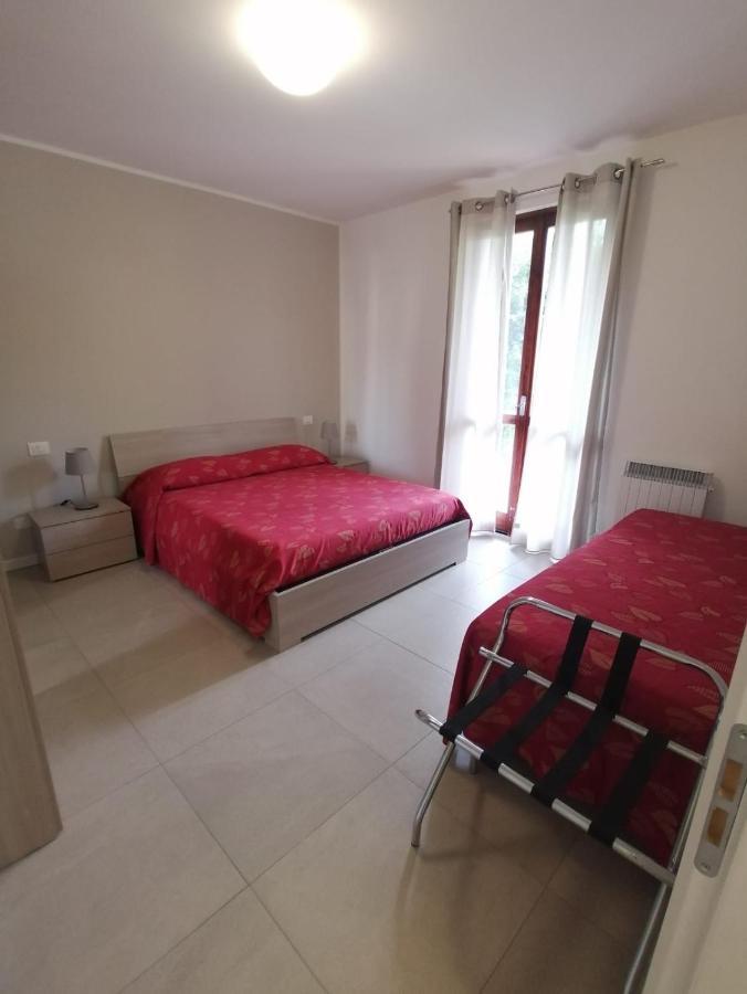 Lucky Apartment 2 Σιρμιόνε Εξωτερικό φωτογραφία