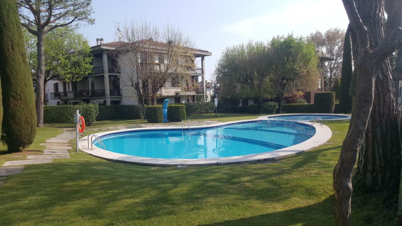 Lucky Apartment 2 Σιρμιόνε Εξωτερικό φωτογραφία